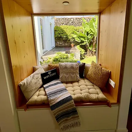 Time To Travel To Terceira Pesqueiro