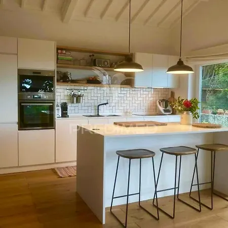 Time To Travel To Terceira * Pesqueiro